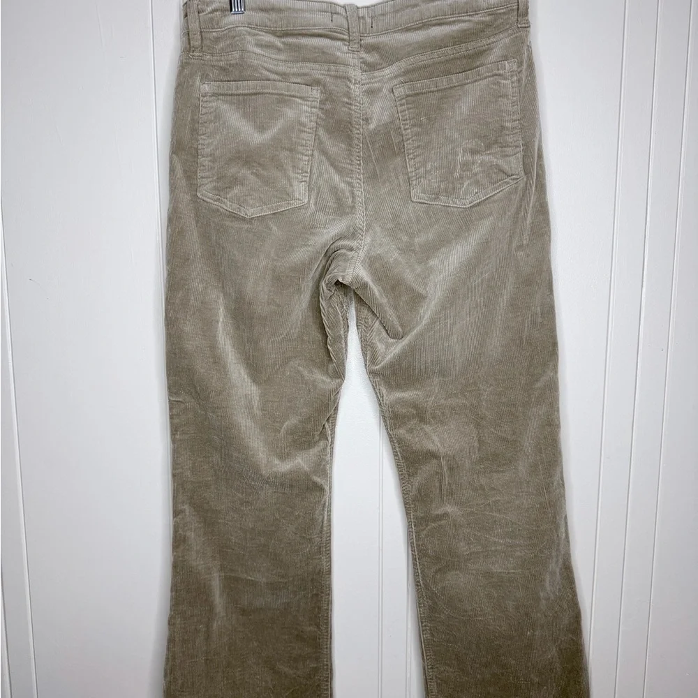 Kut from the Kloth Meg Corduroy




Meg Corduroy High Rise Wide Leg - Picture 8 of 10
